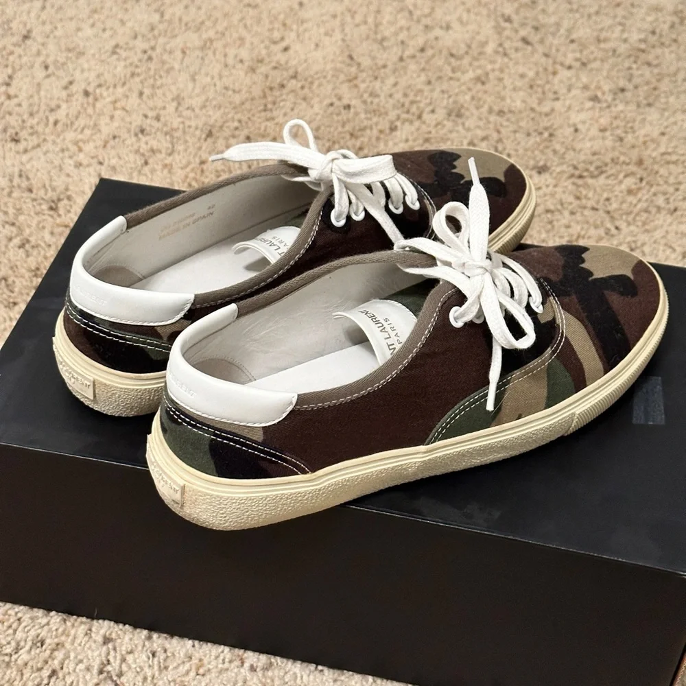 Saint Laurent Camo Low Top Sneakers - Picture 3 of 6